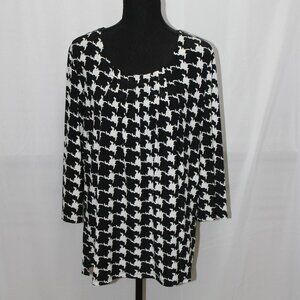 TanJay Black & White Herringbone Print Top